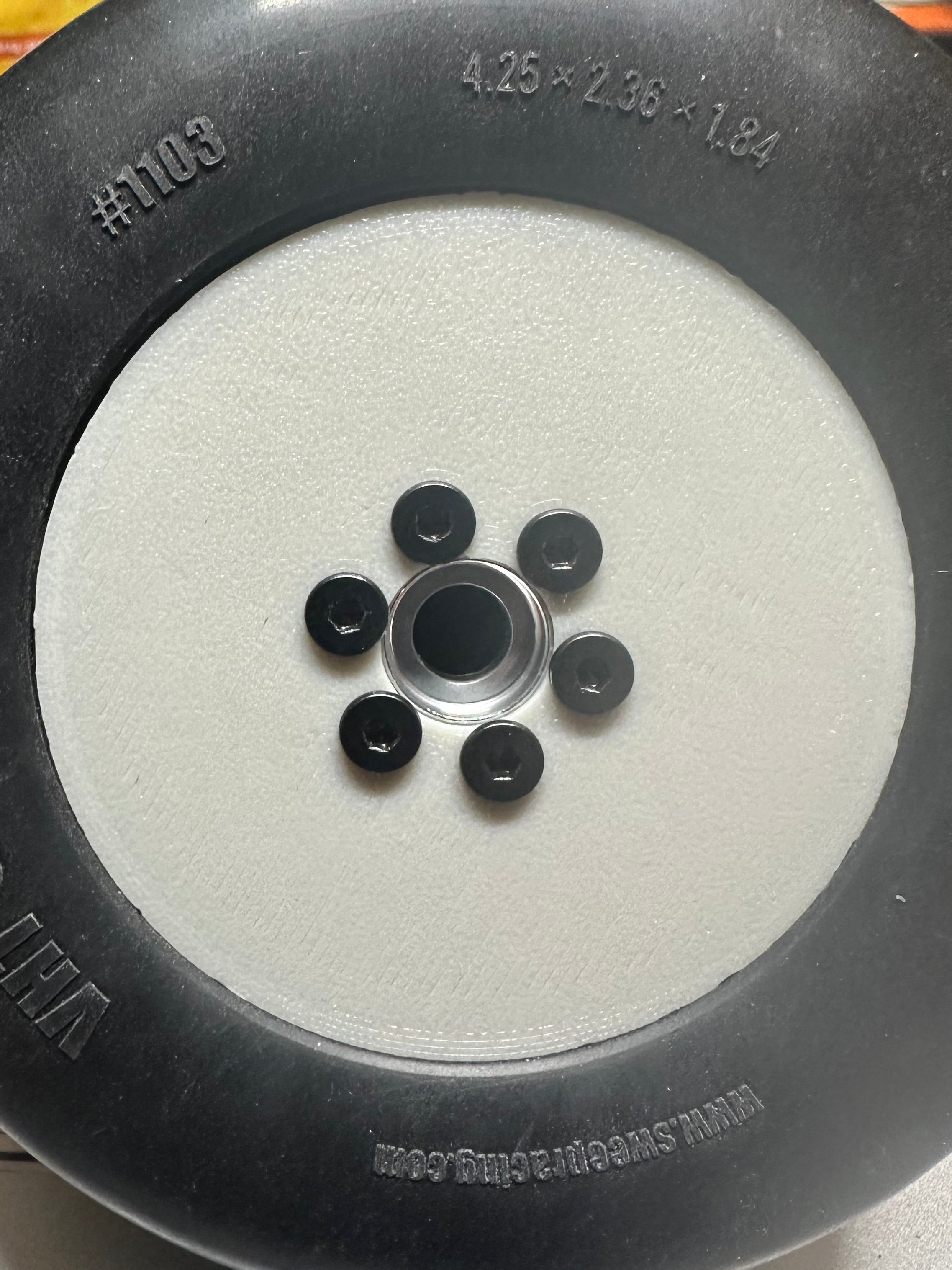 Flush Mount 2.2 Glue Plate